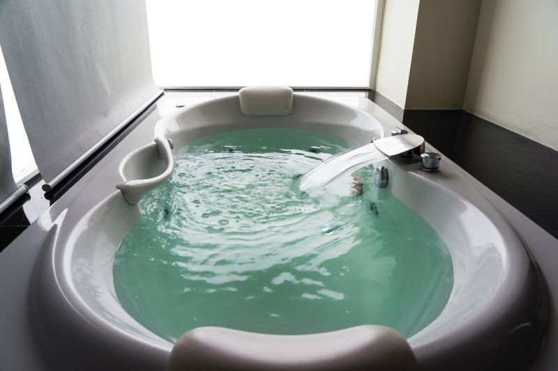 Luxury Whirlpool Bathtub